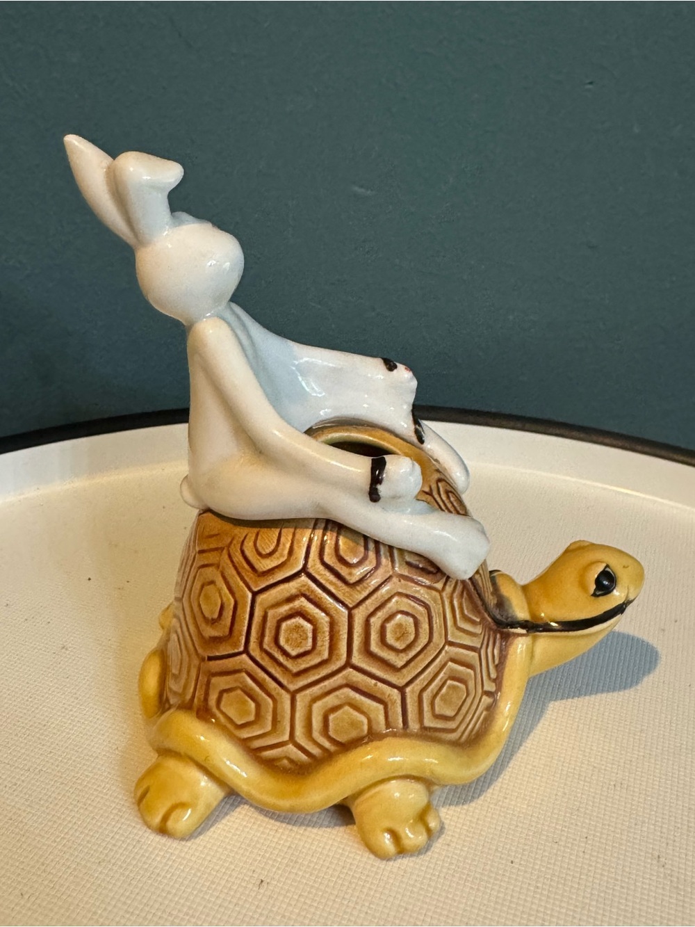 Vintage NORCREST Small Rabbit Hare on Turtle Tortoise Ceramic anthropomorphic - Picture 4 of 11